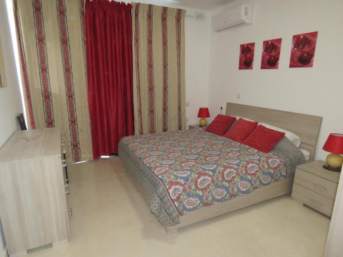 Aquamarine Sea Front Apartments - Second Floor Marsaskala Εξωτερικό φωτογραφία
